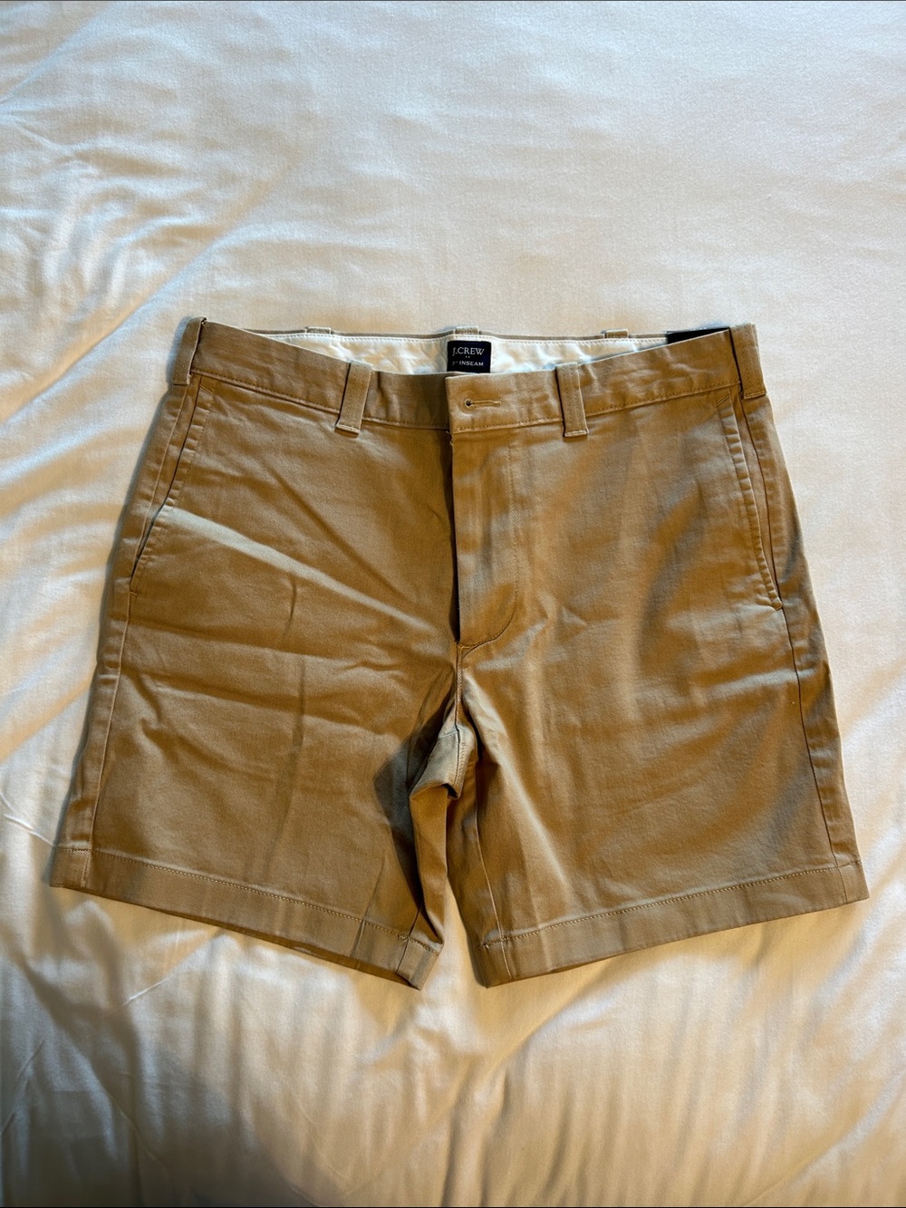 J. Crew Men’s 7" Chino Shorts Khaki